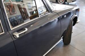 Image 10/35 of Alfa Romeo 2000 Berlina (1972)