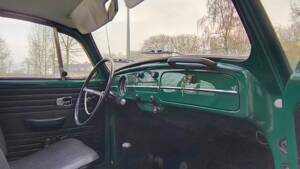 Immagine 2/8 di Volkswagen Käfer 1300 (1968)