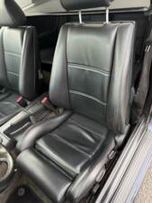Bild 17/55 von BMW 320i (1991)