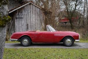 Image 4/17 of Facel Vega Facel III (1964)