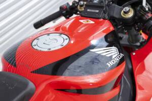 Bild 22/36 von Honda CBR 1000 RR Fireblade (2007)