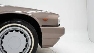 Image 12/15 de Jaguar XJ-S 3.6 (1985)