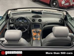 Image 10/15 of Mercedes-Benz SL 350 (2005)