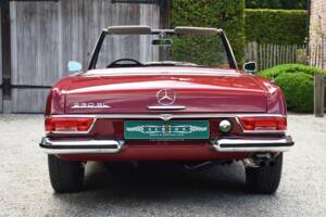 Image 12/45 de Mercedes-Benz 230 SL (1964)