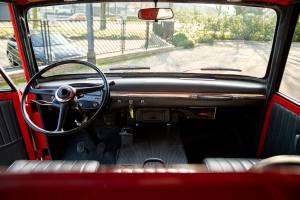 Image 35/45 of FIAT 1100 T2 (1970)