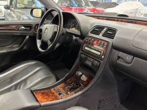 Imagen 15/16 de Mercedes-Benz CLK 430 (1999)