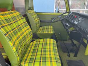 Image 82/100 of Volkswagen T2b Westfalia (1979)