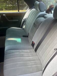 Bild 16/19 von BMW 732i (1984)