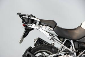 Image 42/50 of BMW DUMMY (2010)