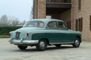 Image 7/50 of FIAT 1400 B (1958)