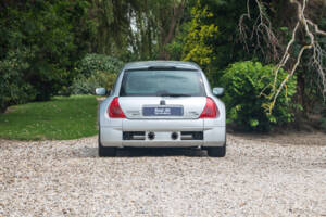 Image 9/26 de Renault Clio II V6 (2001)