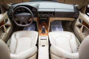 Image 15/45 of Mercedes-Benz SL 280 "Final Edition" (2001)