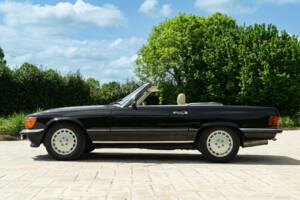 Imagen 8/50 de Mercedes-Benz 300 SL (1986)