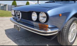 Bild 13/50 von Alfa Romeo Alfetta GT 1.8 (1975)