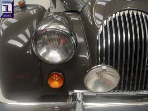 Image 25/39 of Morgan 4&#x2F;4 1600 (1976)