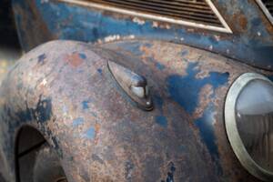 Image 36/134 of Ford V8 (1937)