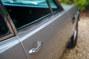 Afbeelding 17/50 van Aston Martin V8 (1974)
