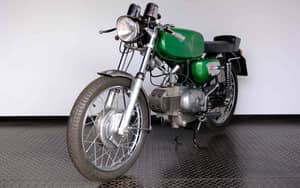 Image 20/57 of Benelli 125 Sport Special (1971)