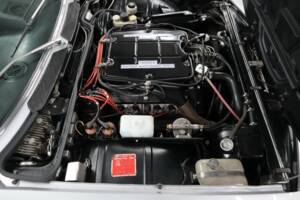 Image 35/56 of Alfa Romeo Montreal (1977)