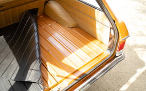 Image 53/57 of Ford Granada Turnier 2,3 (1976)