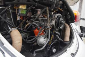 Bild 46/49 von Volkswagen Super Beetle (1979)