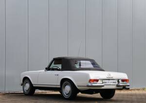 Bild 36/56 von Mercedes-Benz 280 SL (1969)