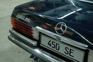Image 46/50 de Mercedes-Benz 450 SE (1973)