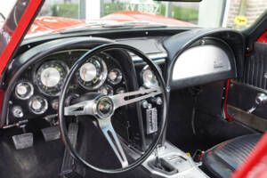 Image 15/50 of Chevrolet Corvette Sting Ray (1963)