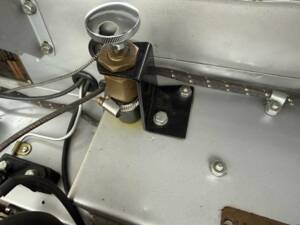 Image 20/50 of Jaguar XK 120 OTS (1953)