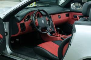 Immagine 34/50 di Mercedes-Benz SLK 230 Kompressor (1996)