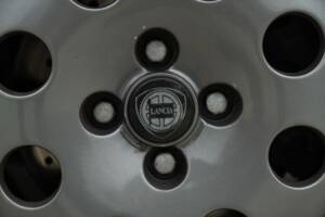 Image 22/50 of Lancia Delta HF Integrale 16V (1989)
