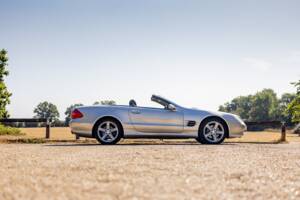 Image 42/50 de Mercedes-Benz SL 500 (2003)