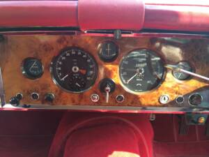 Image 2/18 de Jaguar XK 150 FHC (1960)