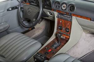 Image 25/27 de Mercedes-Benz 300 SL (1986)