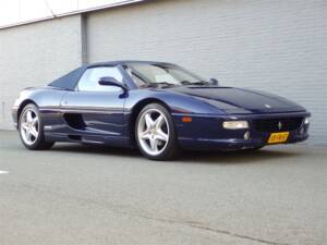 Afbeelding 1/100 van Ferrari F 355 Spider (1997)