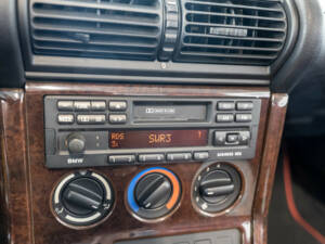 Image 9/18 of BMW Z3 1.9 (1997)
