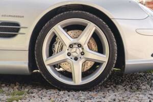 Image 6/50 de Mercedes-Benz SL 55 AMG (2006)