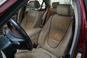 Bild 8/50 von Jaguar XJR Super V8 (2007)