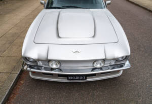 Image 7/32 of Aston Martin V8 Vantage X-Pack (1987)