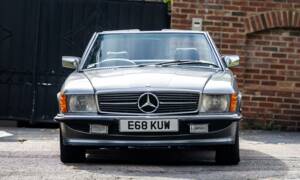 Afbeelding 6/27 van Mercedes-Benz 420 SL (1987)