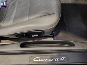 Bild 45/93 von Porsche 911 Carrera 4 (1998)