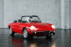 Immagine 7/47 di Alfa Romeo 1300 Spider Junior (1969)
