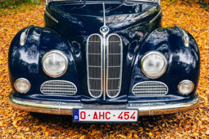 Immagine 29/199 di BMW 502 - 3,2 Litre (1961)