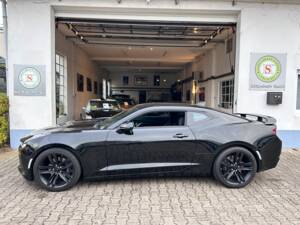 Imagen 23/24 de Chevrolet Camaro 6.2 V8 (2018)