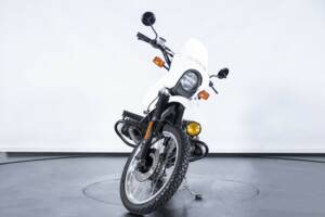 Bild 3/50 von BMW DUMMY (1985)