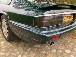 Image 44/47 of Jaguar XJS 6.0 V12 (1992)