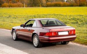 Image 7/47 of Mercedes-Benz SL 280 (1996)