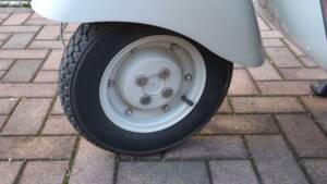 Immagine 16/50 di Piaggio Vespa 125 (1955)