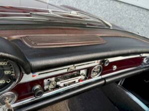 Image 22/36 de Mercedes-Benz 280 SL (1969)