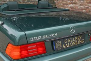 Obraz 35/50 pojazdu Mercedes-Benz 300 SL-24 (1992)